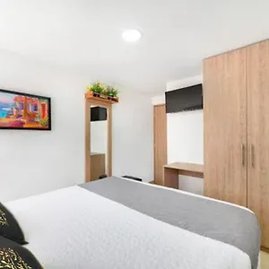Hotel De La Salle, Bogotá